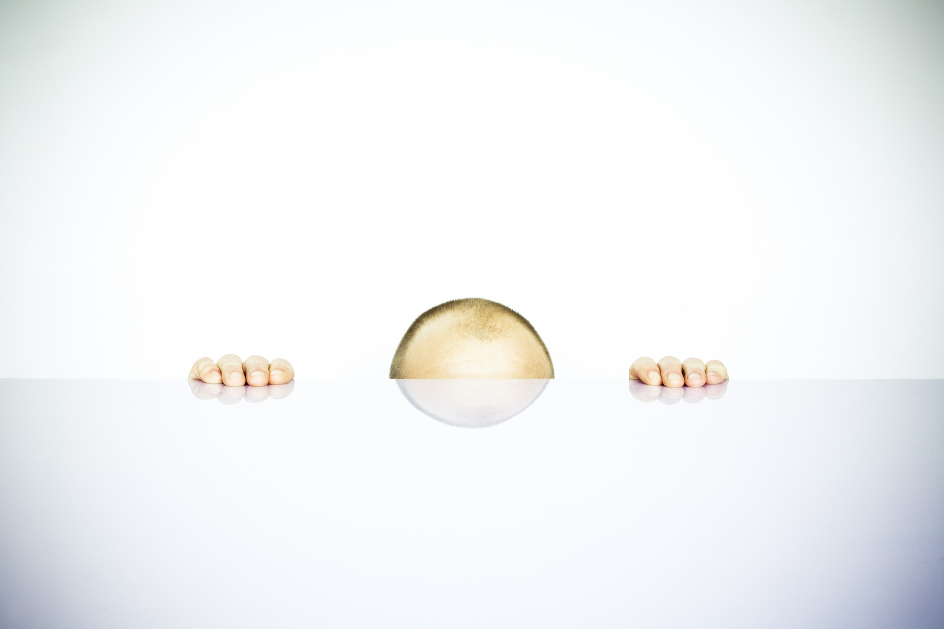 השתלת שיער בישראל: האם זה עדיף על השתלה בחו"ל?